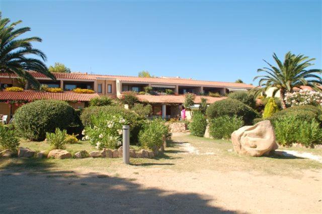 Residence Porto Coda Cavallo San Teodoro  Exterior foto